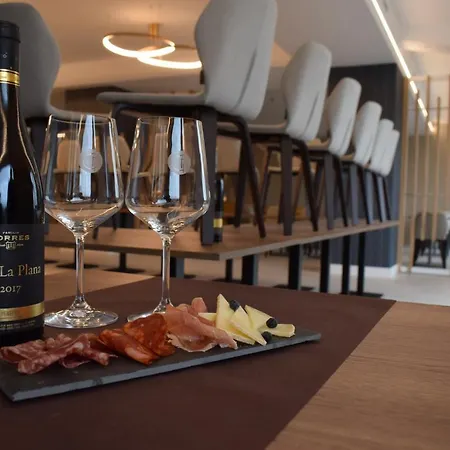 Candor 3* San Salvador