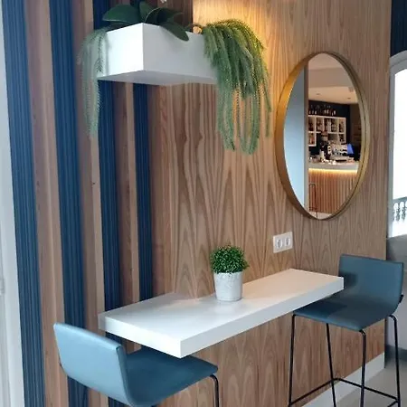 Candor Hotel A Lama