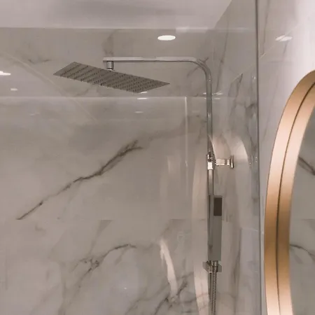 Candor Hotel